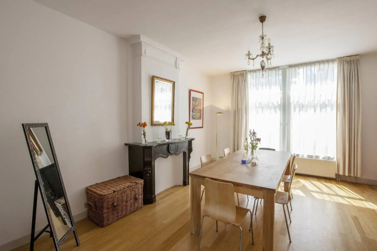 Artis Aquarium Apartment