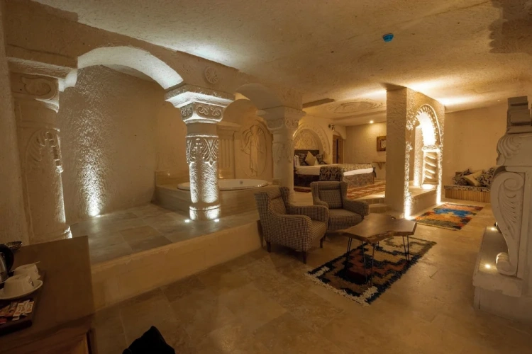 Luxury Suite