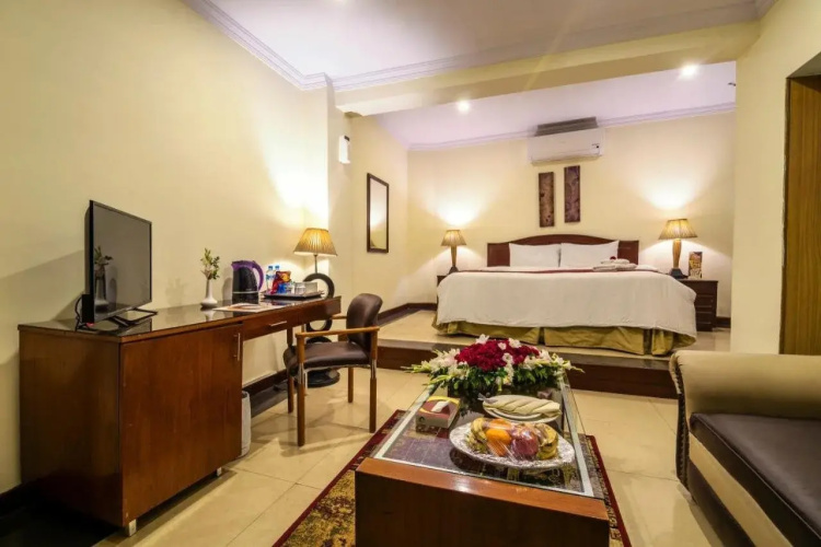 Hotel One The Mall Lahore