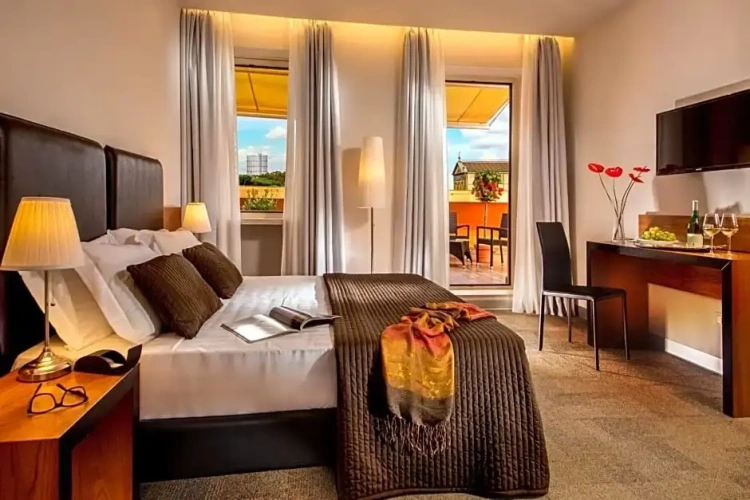 Superior Double room with city view