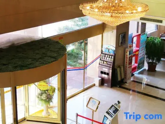Xincheng Hotel