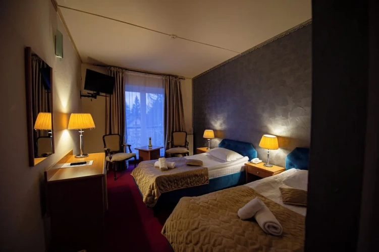 Standard Twin room with balcony