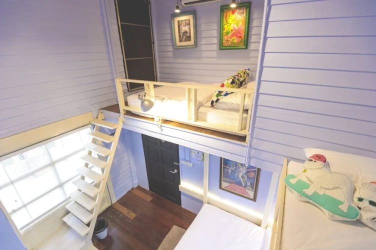 Standard Family room