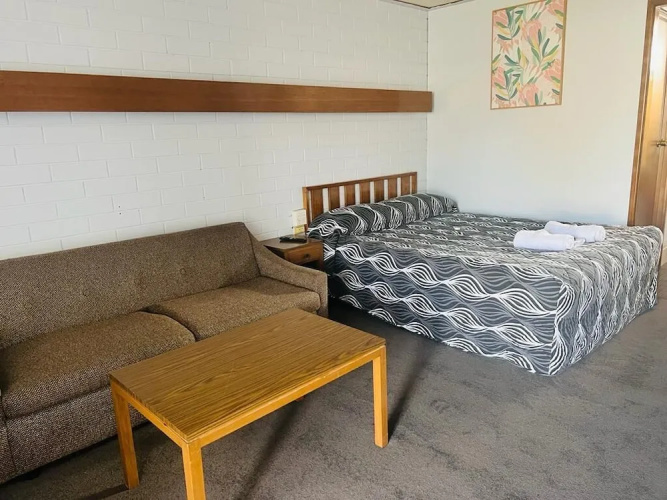 Century Motor Inn
