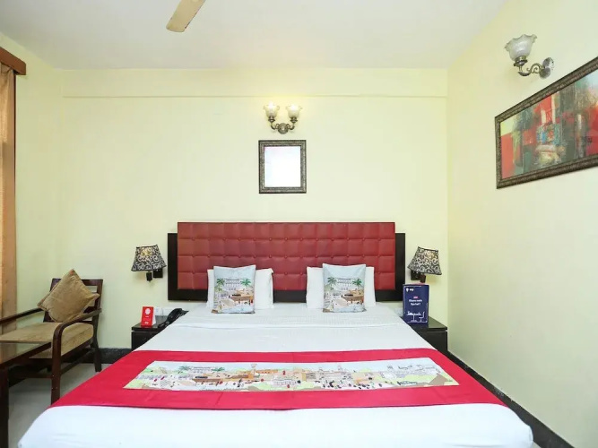 Capital O 1463 Surya Beach Inn
