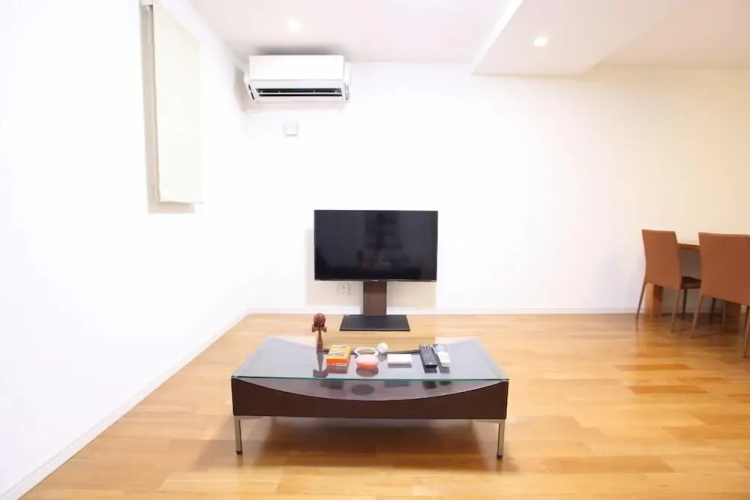 Shinjuku House Hotel