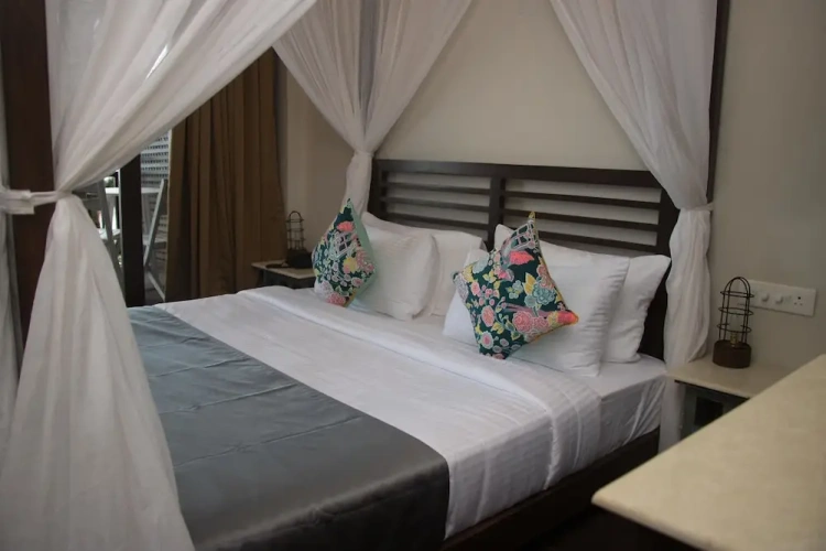 Suite with balcony