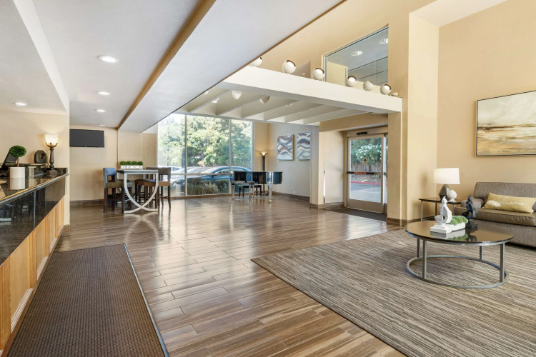 Best Western Plus Heritage Inn photo 9