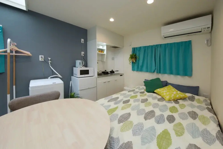 Jr Station Apartment 2F