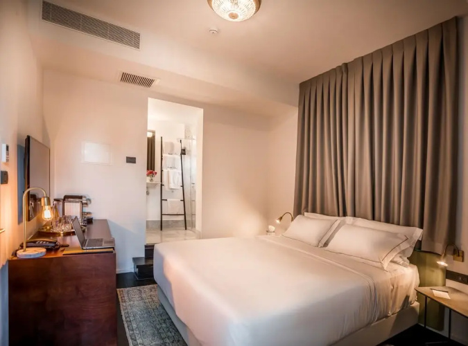 Lear Sense - Experience Luxury Hotel