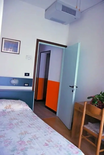 Standard Single room with sea view
