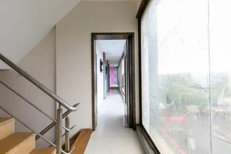 Hotel Surbhi