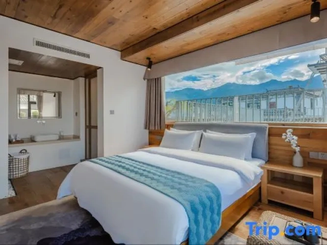 Standard Double room with garden view
