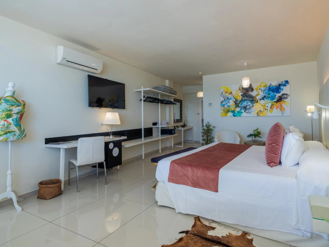 On Hotels Oceanfront - Adults Only photo 7