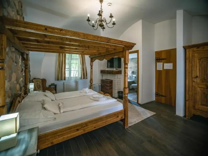 Superior Double room with balcony
