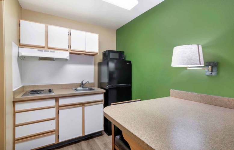 Extended Stay America - Kansas City - Shawnee Mission photo 20