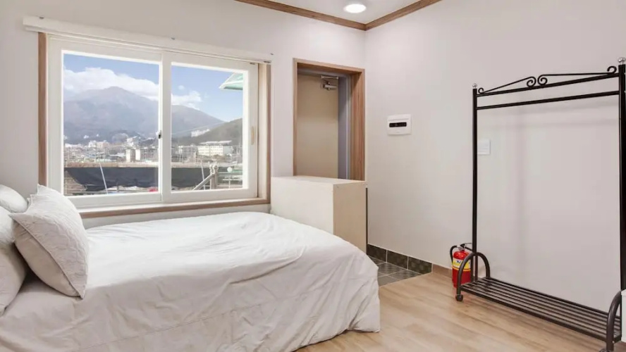 Gapyoeng New Cheongpyeong Pension(가평 뉴 청평 펜션)