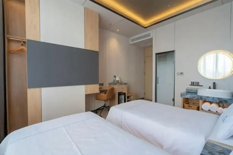 Dequan Landscape Hote