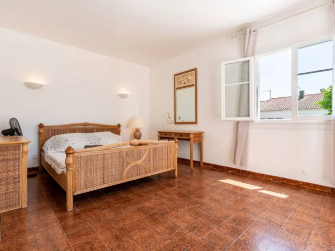 Casella (GHI302)