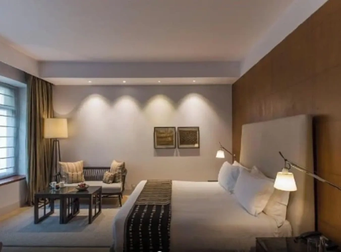 Premier room