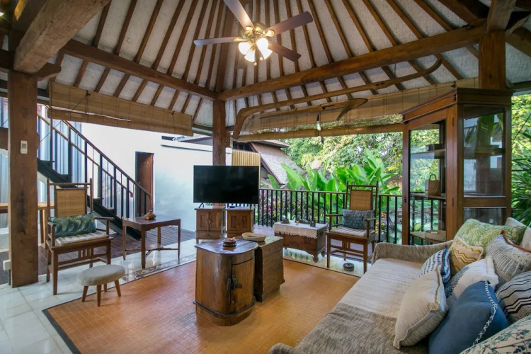 Villa D'Kali 999