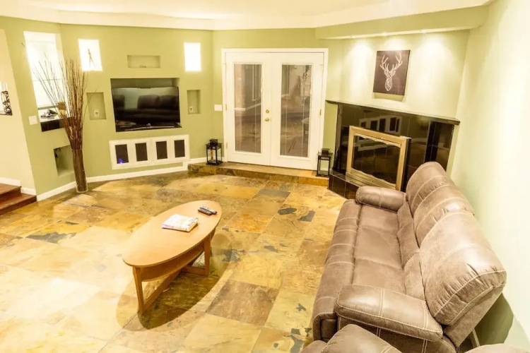 Scottsdale Luxury Home (2BR)