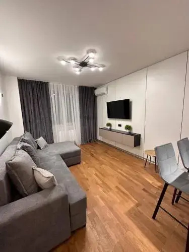 Apartment on Zamarstynivska 5