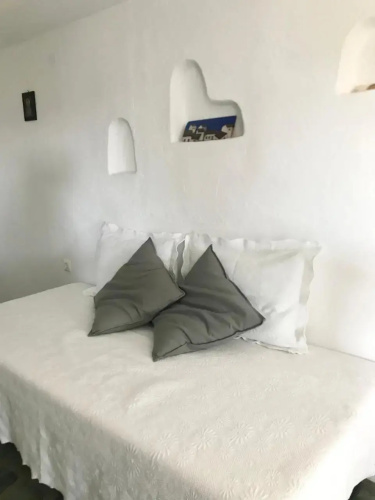 Idyllic Sea Views for 2