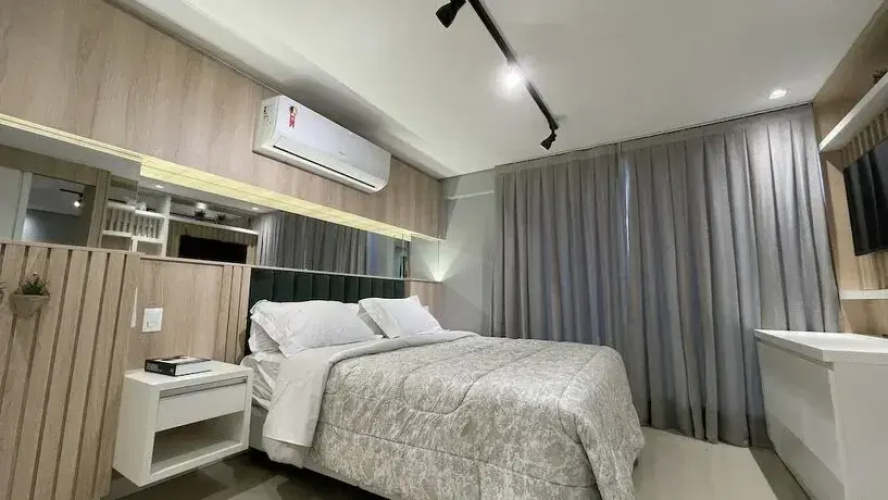 Riverside Residence
