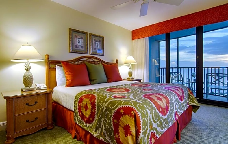 2 Bedrooms Quadruple Suite beachfront
