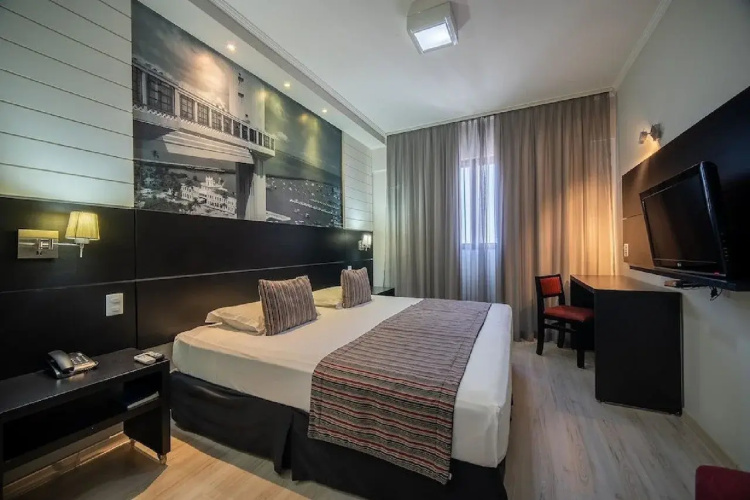 Faro Hotel Taubaté