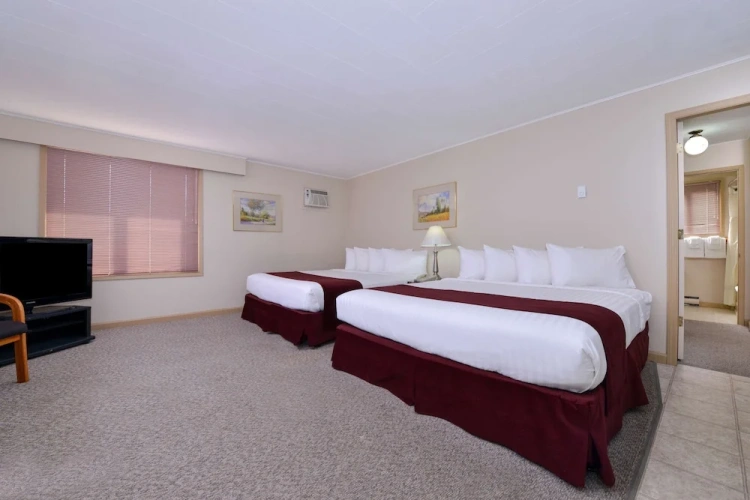 2 Bedrooms Double Suite with balcony