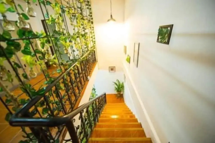 Lao Lao Cafe and Hostel