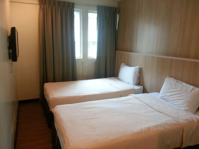 Maxim Hotel
