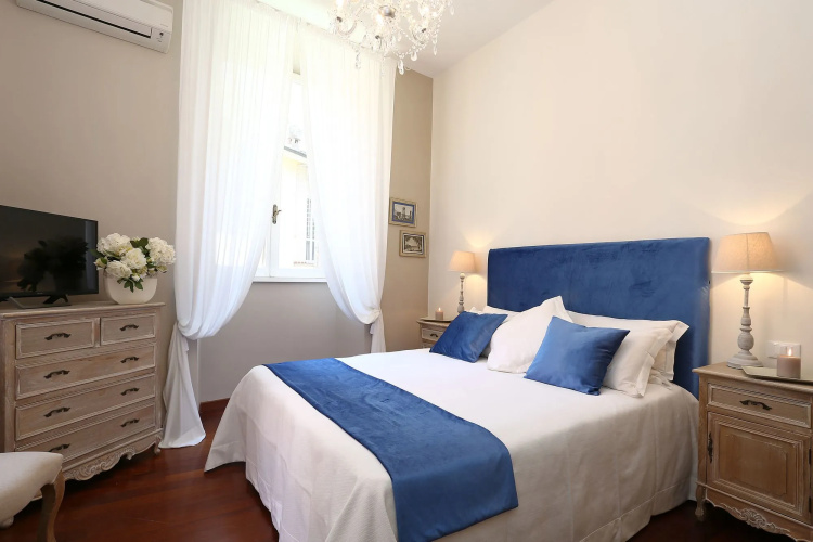 Avignonesi Suites - Domus Collection