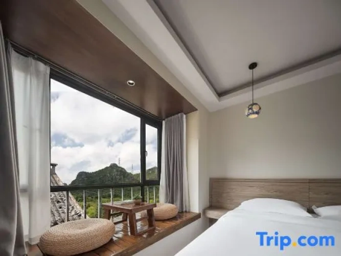 2 Bedrooms Villa