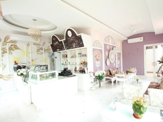 Ratchiangsaen Flora House