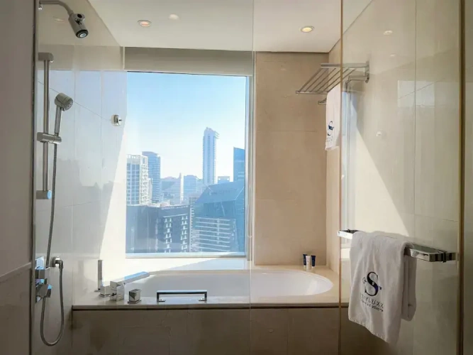 Luxury Studio with balcony and with lake view