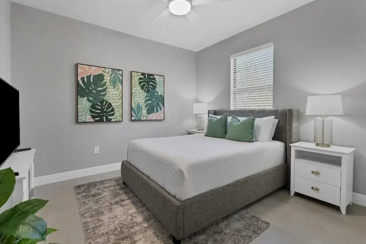 25499 Doredo Drive
