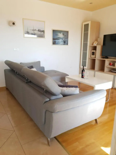 Apartment Tomo