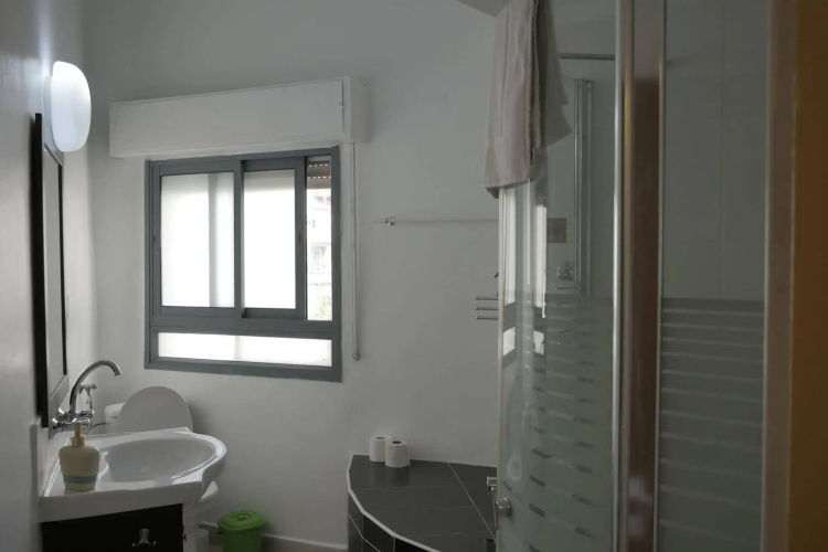 Allenby 2 Bed and Breakfast