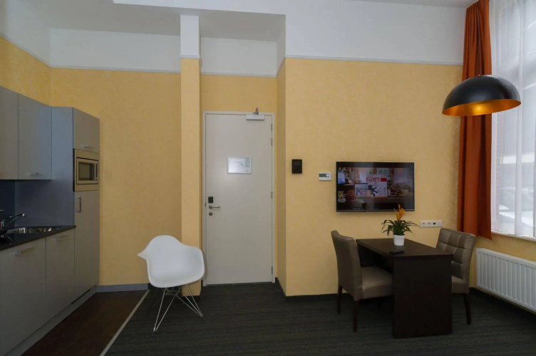 Golden Mansion Aparthotel