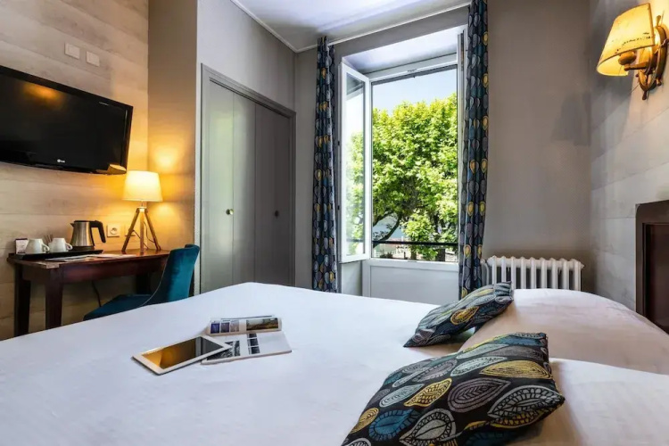 Hotel Beau Rivage