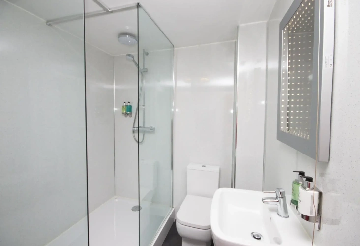 1 Bedroom Superior Double Apartment