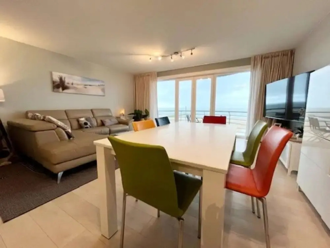 Apartment in Wenduine With Stunning Sea Views
