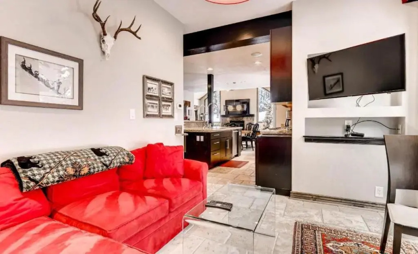 2030 Meadow Brook Lane Unit A