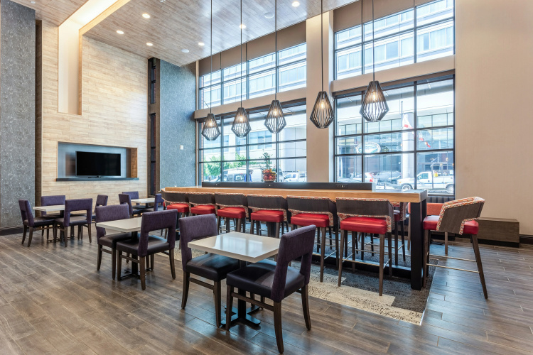 Hampton Inn Oakland Downtown-City Center, CA photo 16