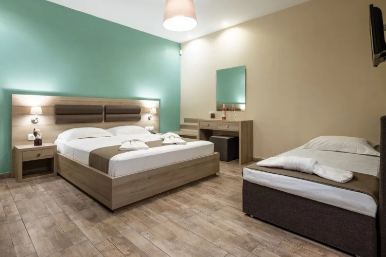 Lagaria Hotel & Apartments