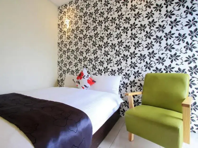 Happiness163 Hotel