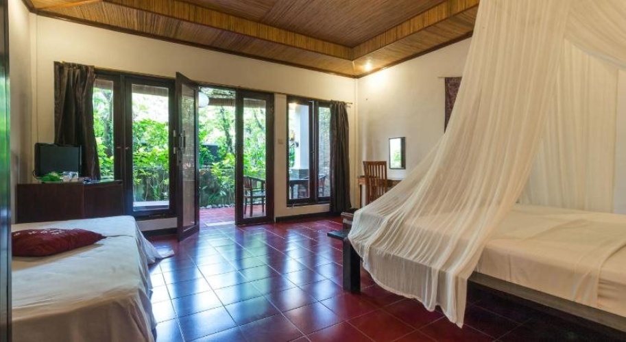 Tropical Bali Hotel